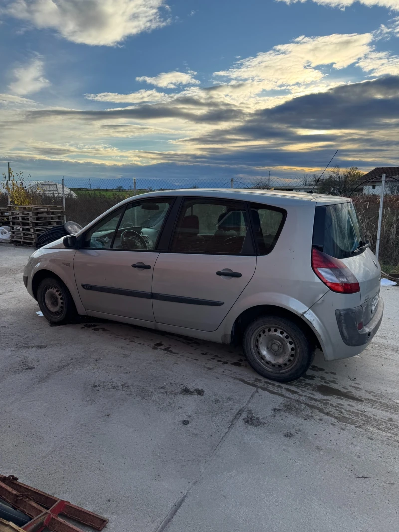 Renault Scenic, снимка 5 - Автомобили и джипове - 52677431