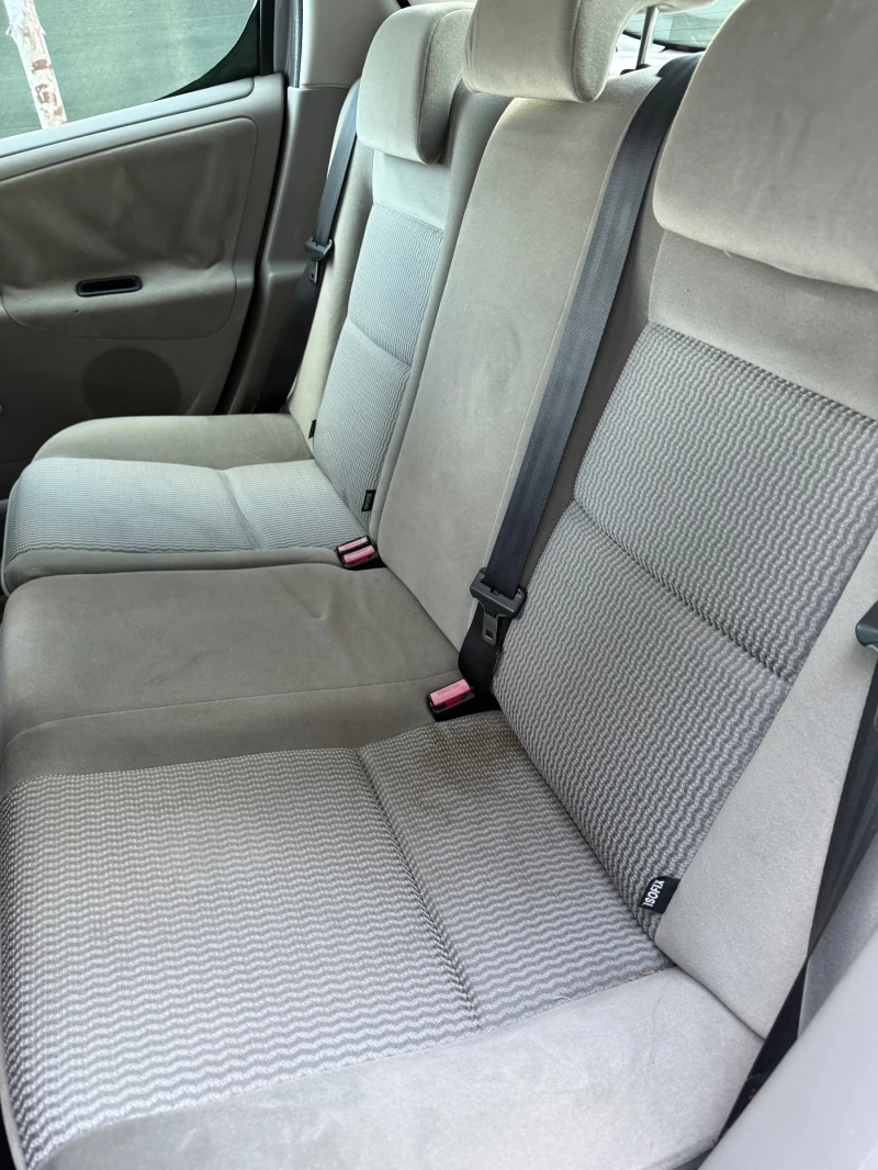 Peugeot 207, снимка 11 - Автомобили и джипове - 52904984