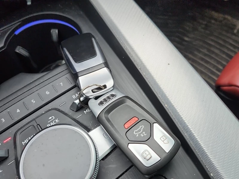 Audi A5 * TECHNIK * CARFAX * БЕЗ ПЪРВОНАЧАЛНА ВНОСКА, снимка 8 - Автомобили и джипове - 52908097