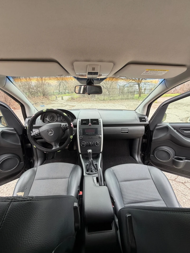 Mercedes-Benz A 180, снимка 13 - Автомобили и джипове - 52977056