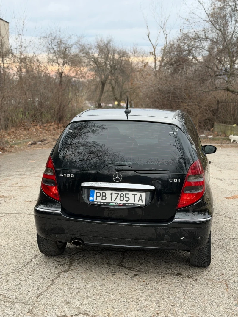 Mercedes-Benz A 180, снимка 5 - Автомобили и джипове - 52977056