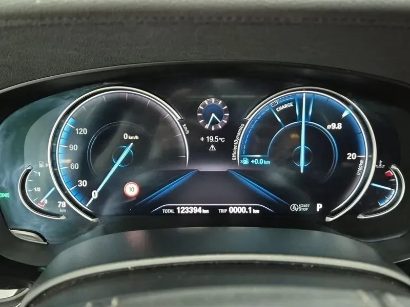 BMW 520 LUXURY PLUS, снимка 5 - Автомобили и джипове - 54778785