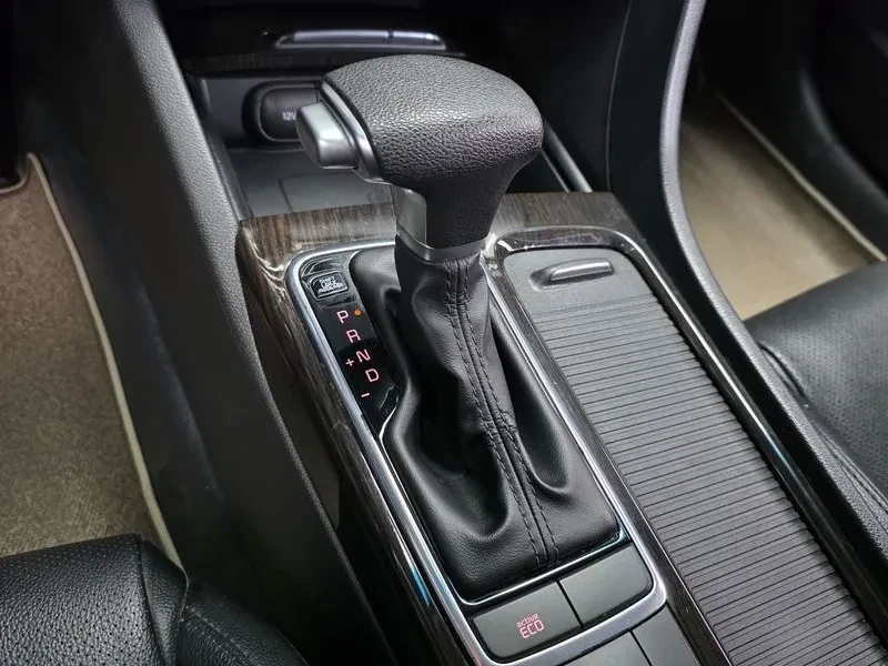 Kia K5 LPG - САМО 30% АВАНС, снимка 17 - Автомобили и джипове - 56322102