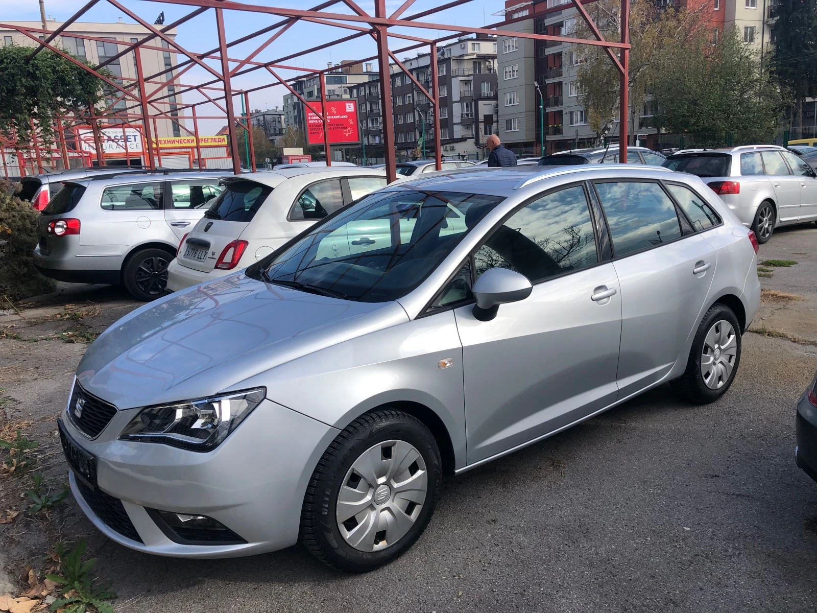 Seat Ibiza 1.0 - изображение 4