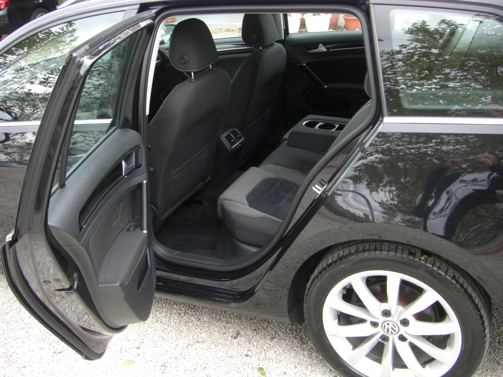 VW Golf 2.0TDI High Line NAVI AVTOMAT EURO 6B | Mobile.bg   13