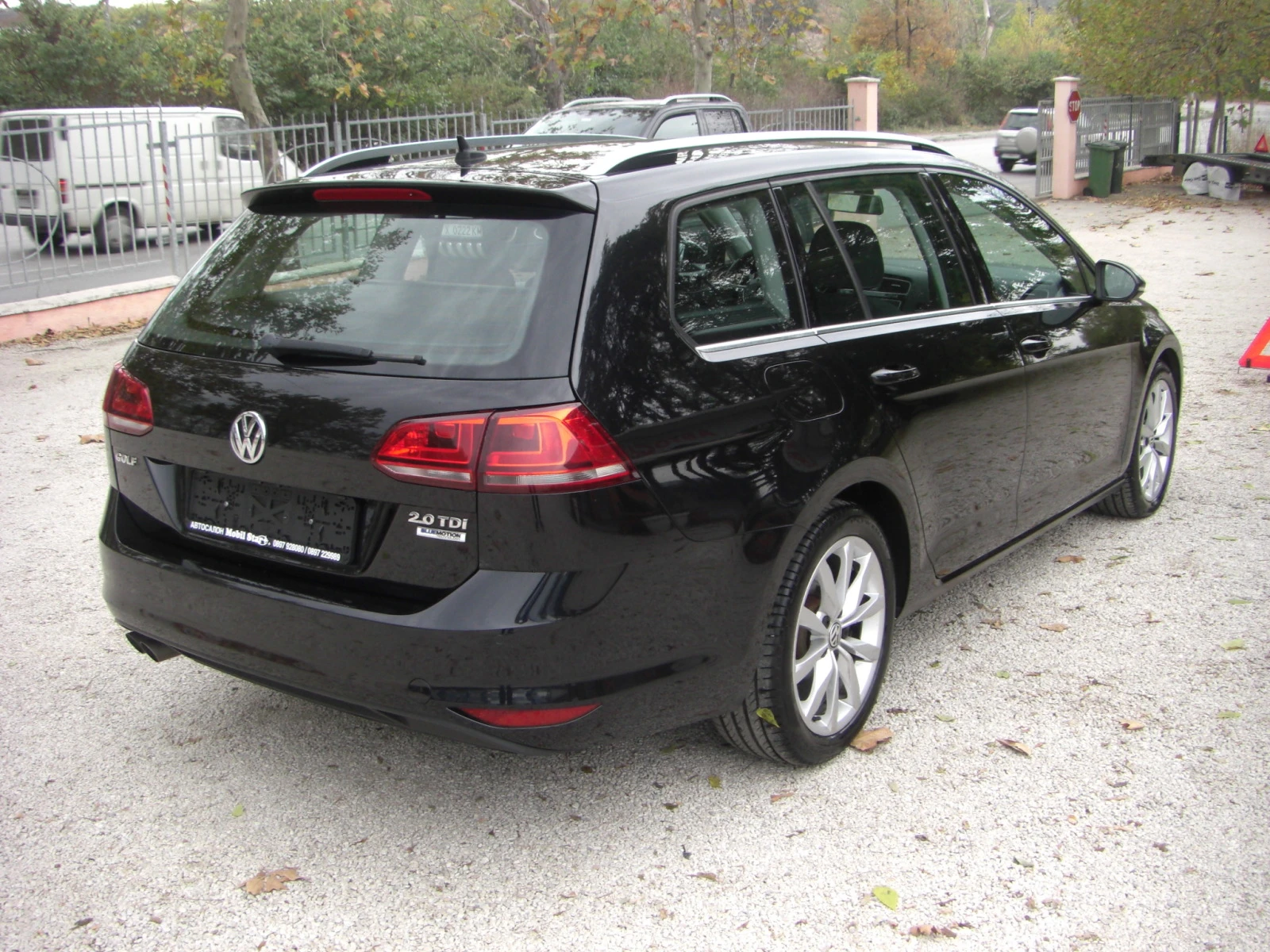 VW Golf 2.0TDI High Line NAVI AVTOMAT EURO 6B - изображение 5