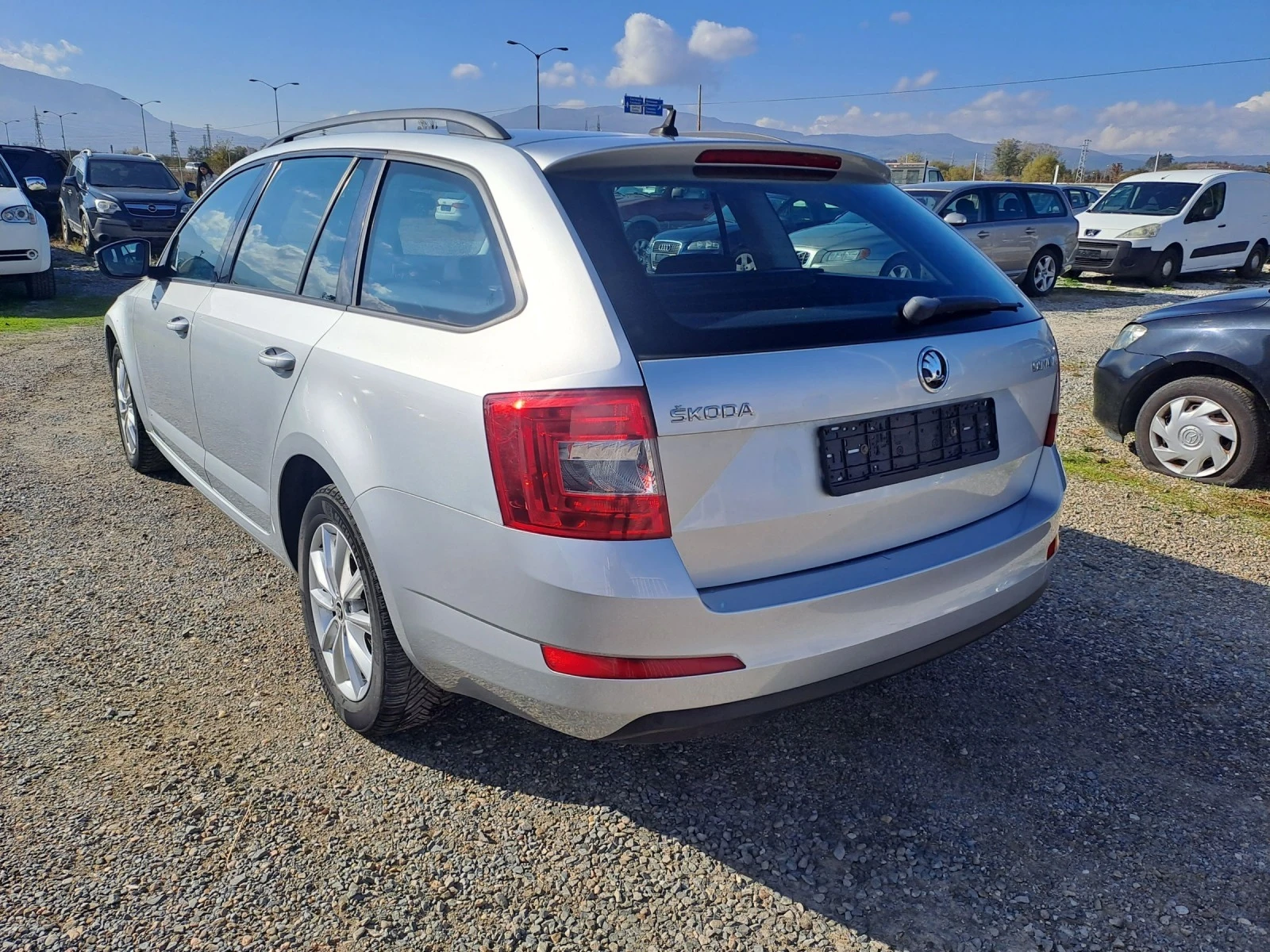 Skoda Octavia 16 tdi - изображение 3