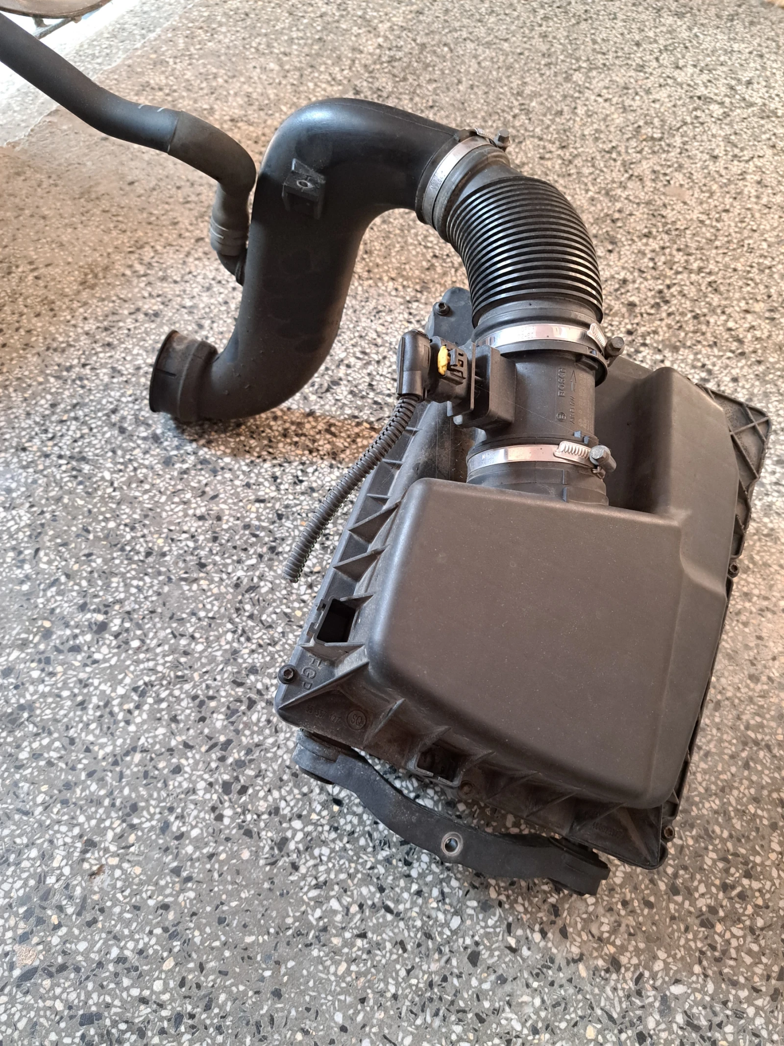 Opel Astra 1, 6 бензин 115коня на части , снимка 15 - Автомобили и джипове - 45375428