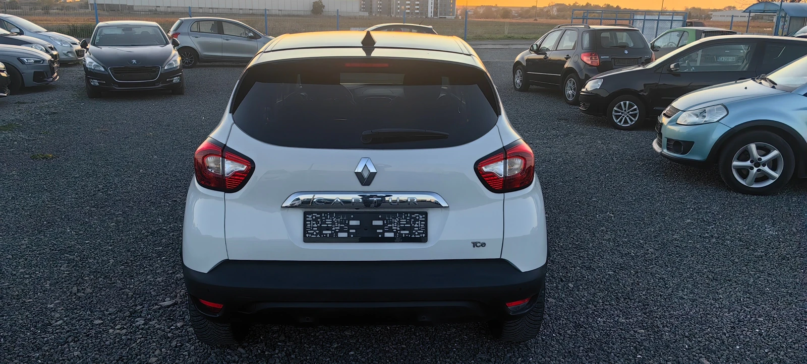 Renault Captur 1.2i automat full - изображение 7