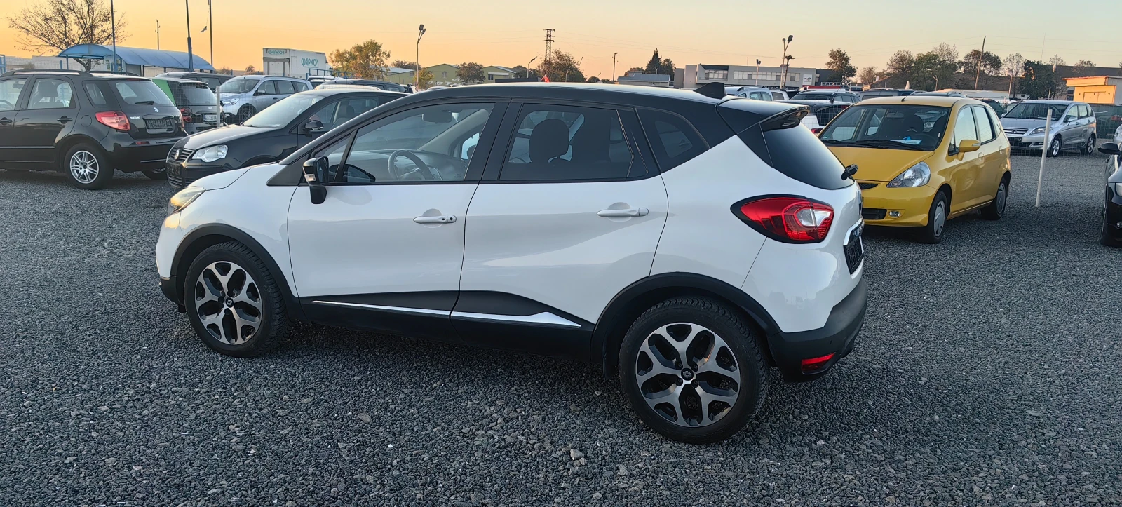 Renault Captur 1.2i automat full - изображение 9