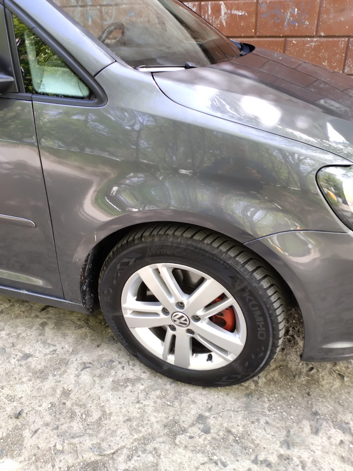 VW Touran 2.0 TDI - изображение 8