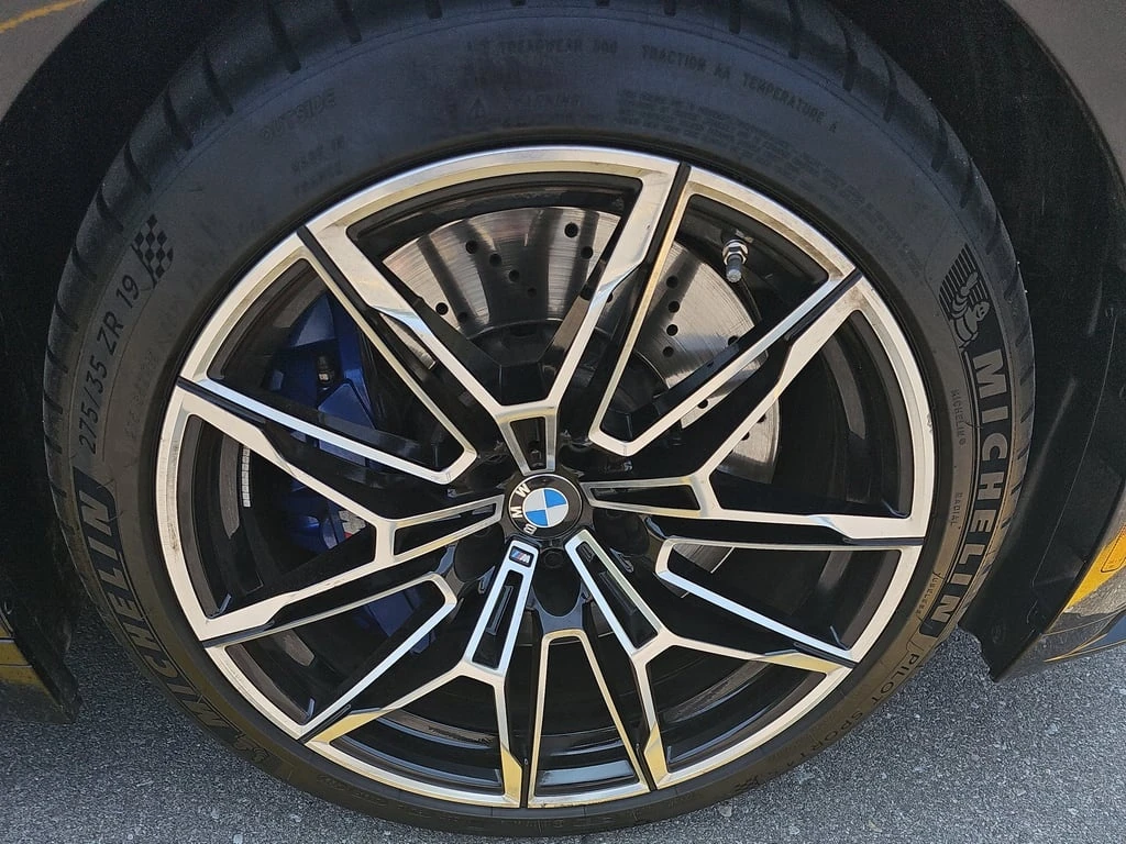BMW M3  - изображение 7