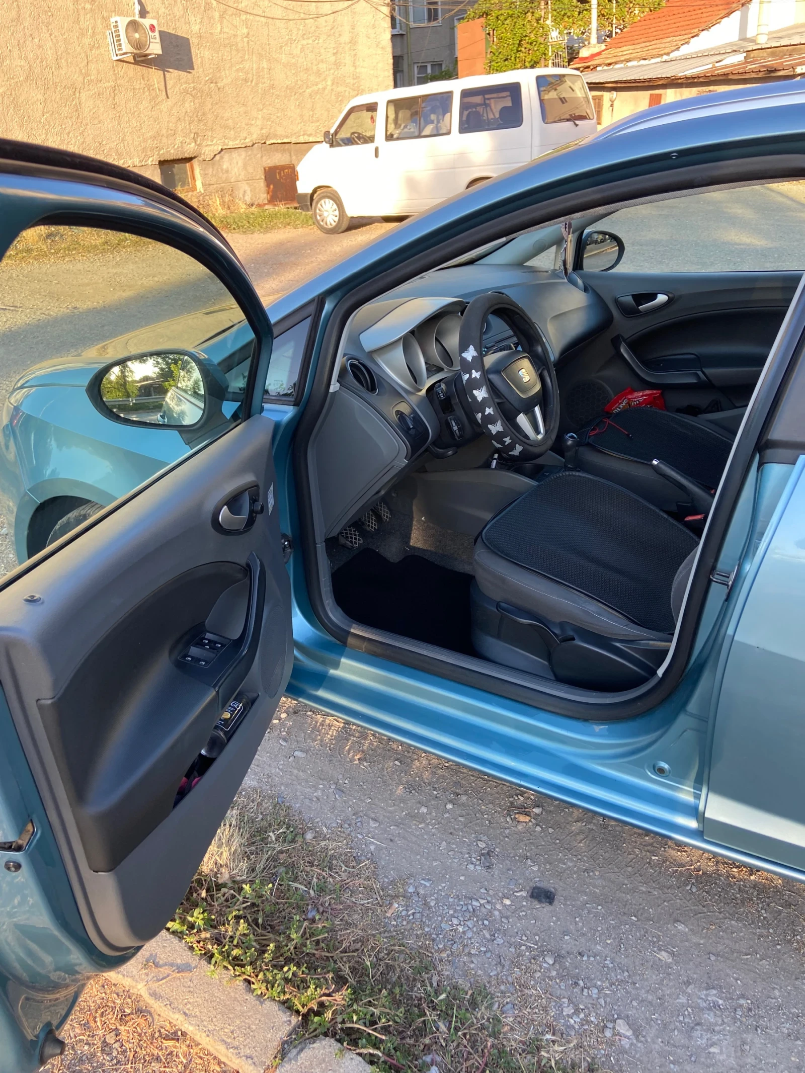 Seat Ibiza  - изображение 5