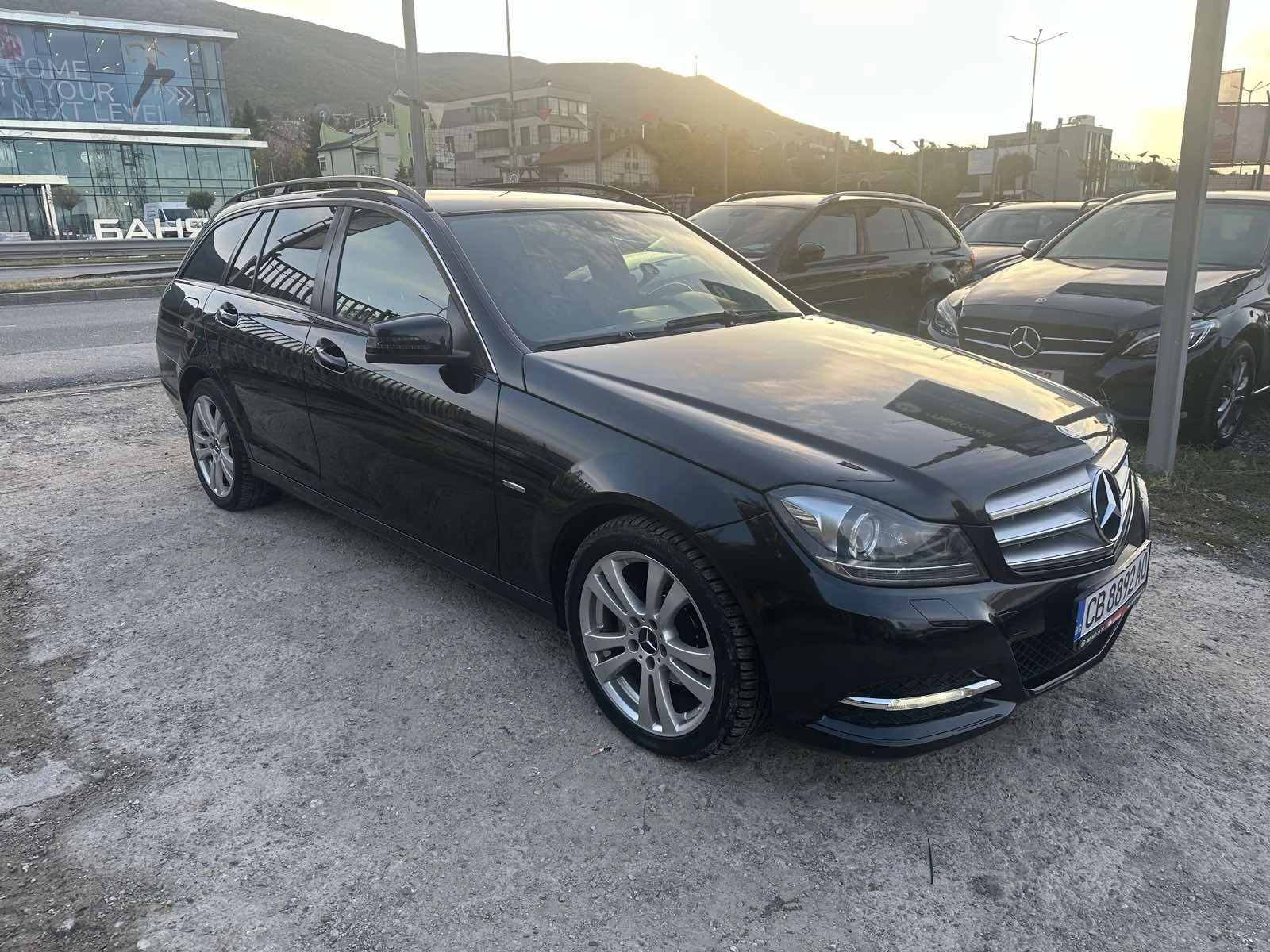 Mercedes-Benz C 200 CDI Facelift Автоматик - изображение 2