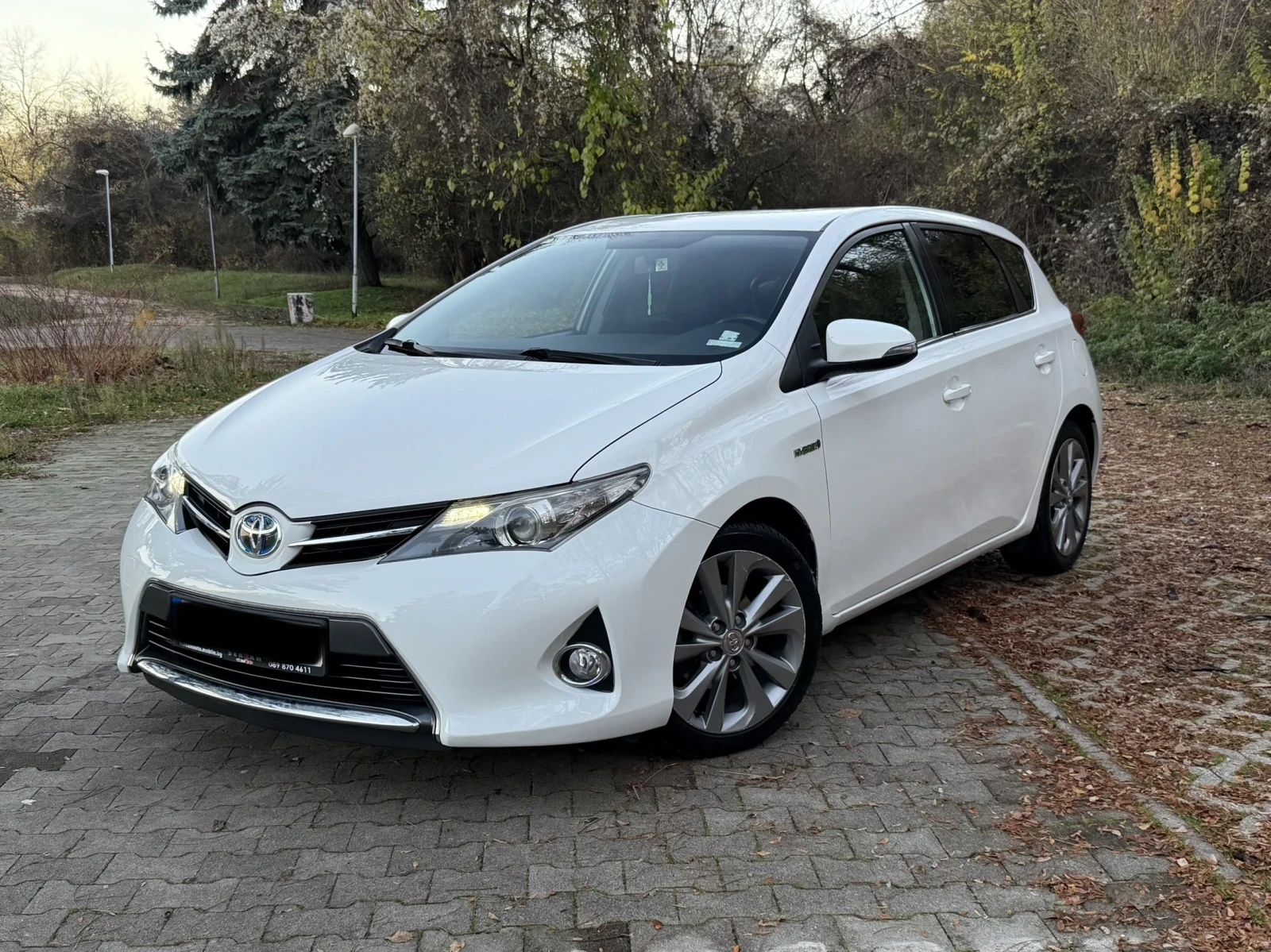 Toyota Auris HYBRID/1.8 | Mobile.bg   1