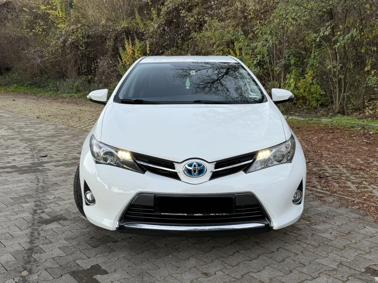 Toyota Auris HYBRID/1.8 | Mobile.bg   2