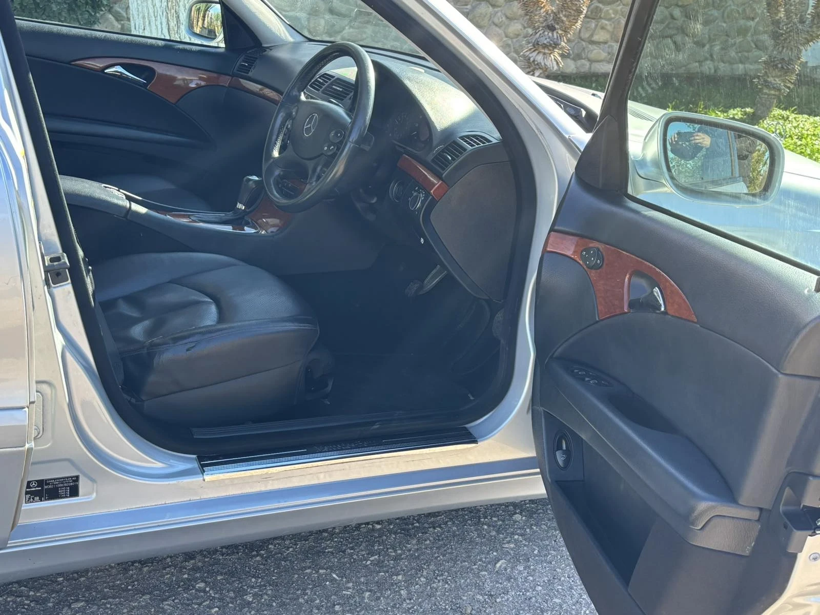 Mercedes-Benz E 220  - изображение 5