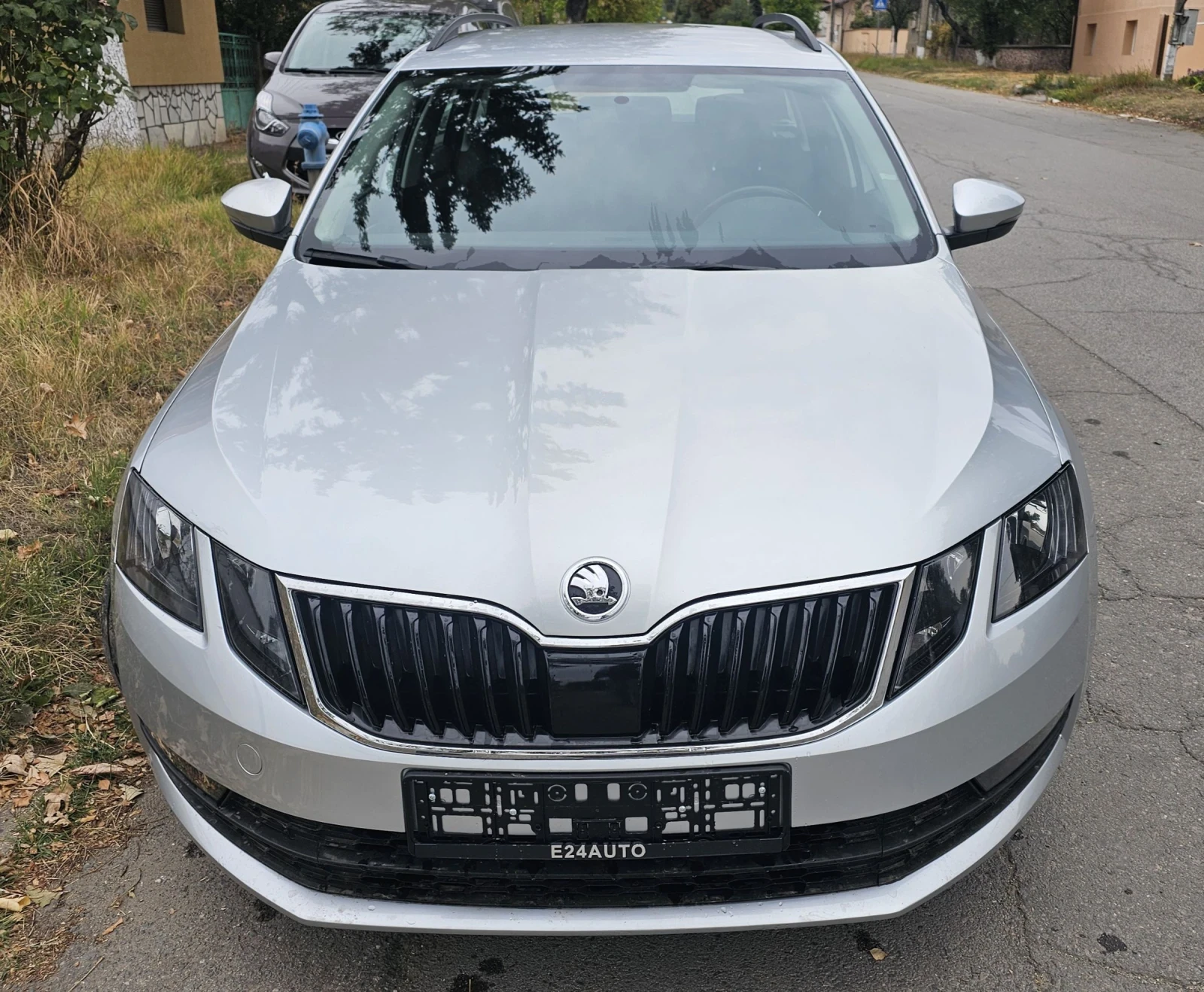Skoda Octavia 1.6tdi 115 EURO6  - изображение 2