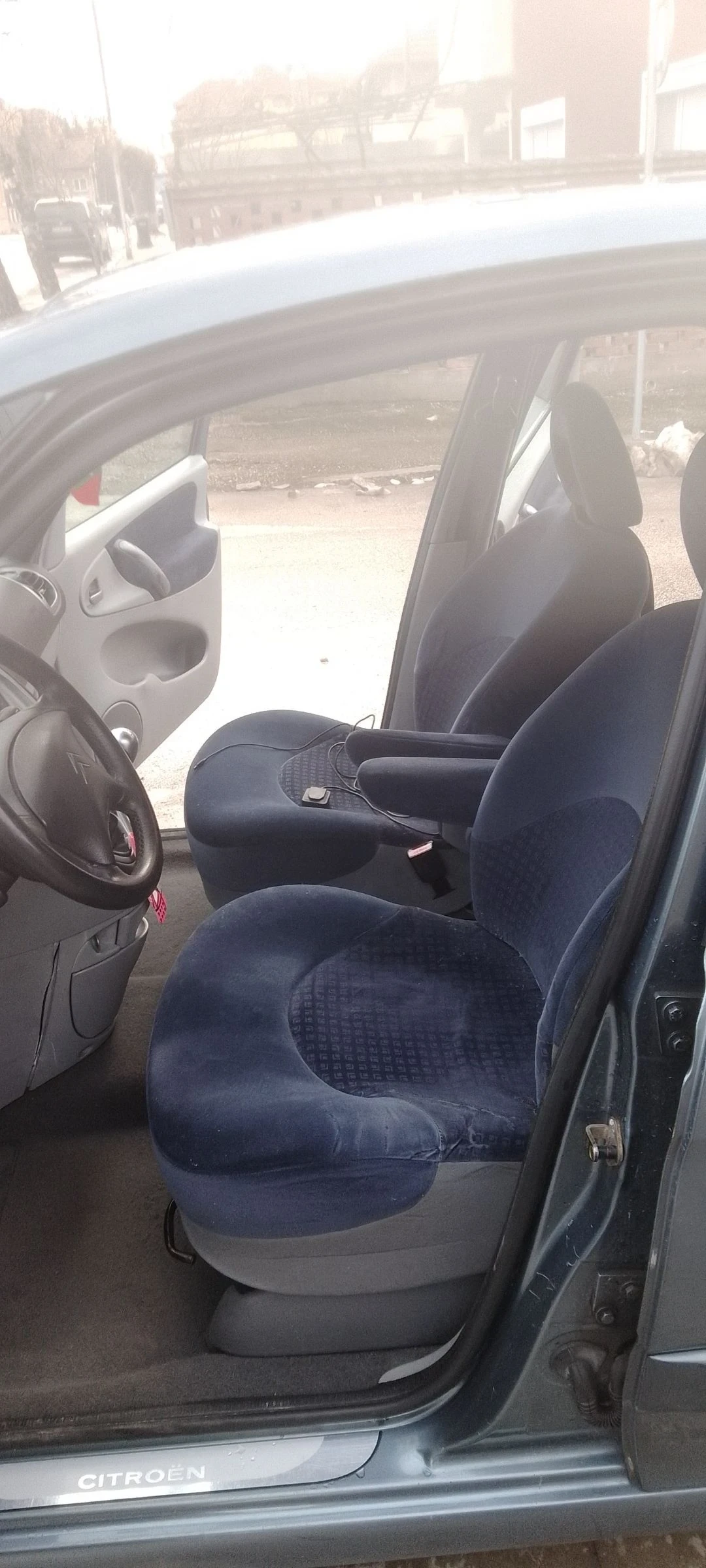 Citroen Xsara picasso 1.6 HDI , снимка 4 - Автомобили и джипове - 53303682