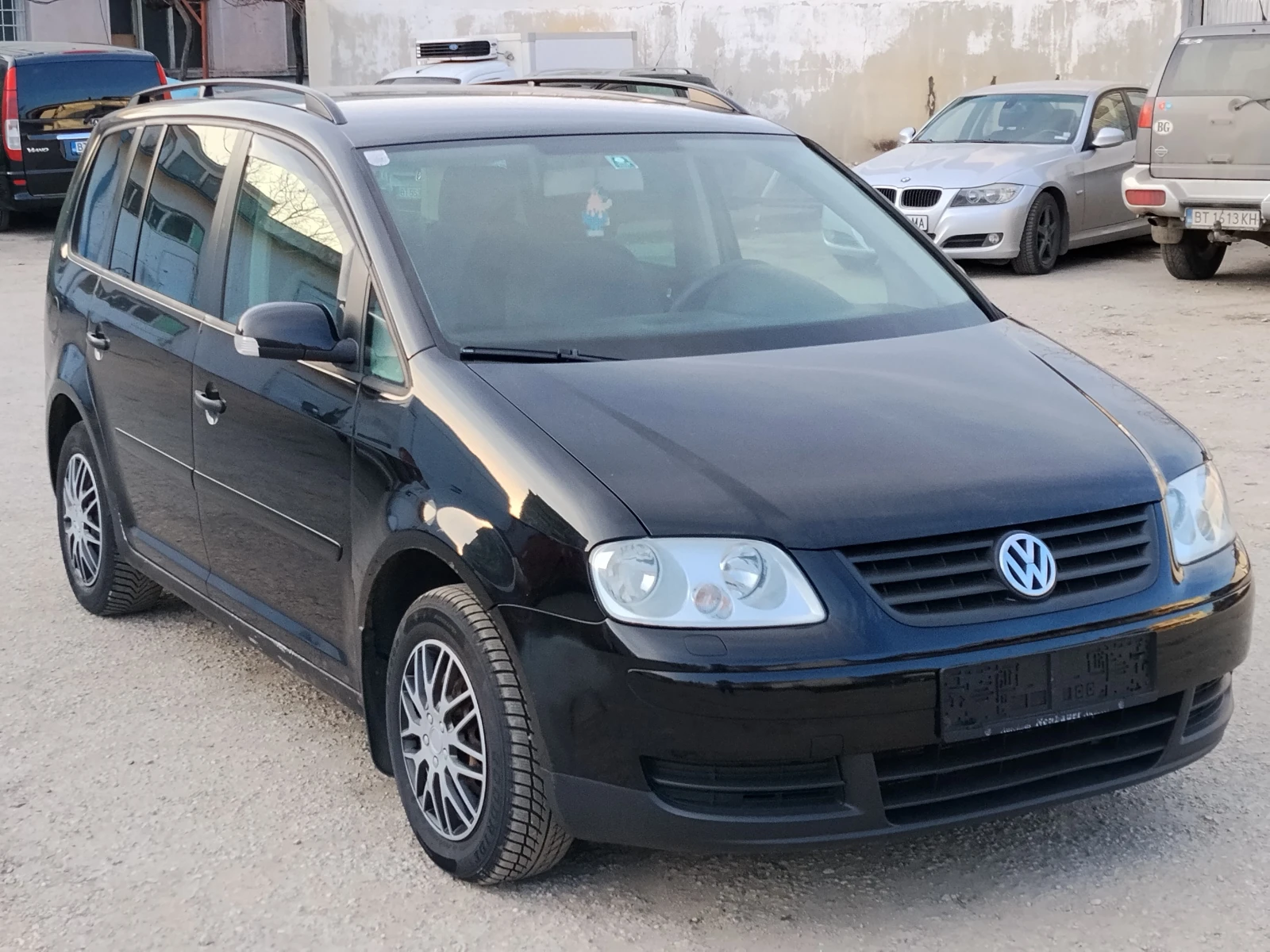 VW Touran 1.9-TDI , снимка 2 - Автомобили и джипове - 53829554