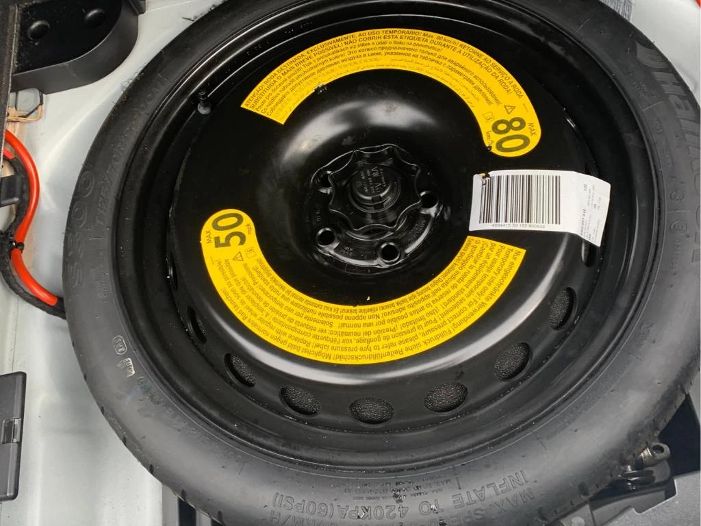 Audi A4 Progressiv * CARFAX* 360 КАМЕРИ, снимка 12 - Автомобили и джипове - 53894008