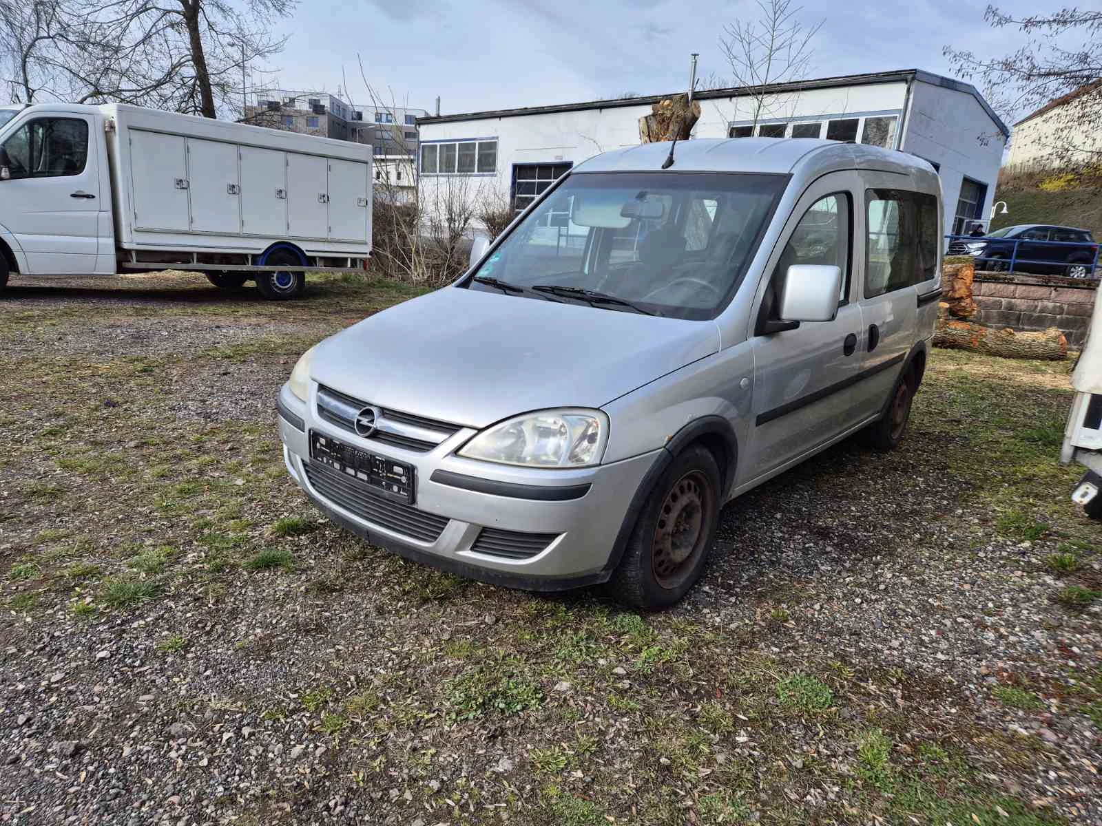 Opel Combo бензин-метан