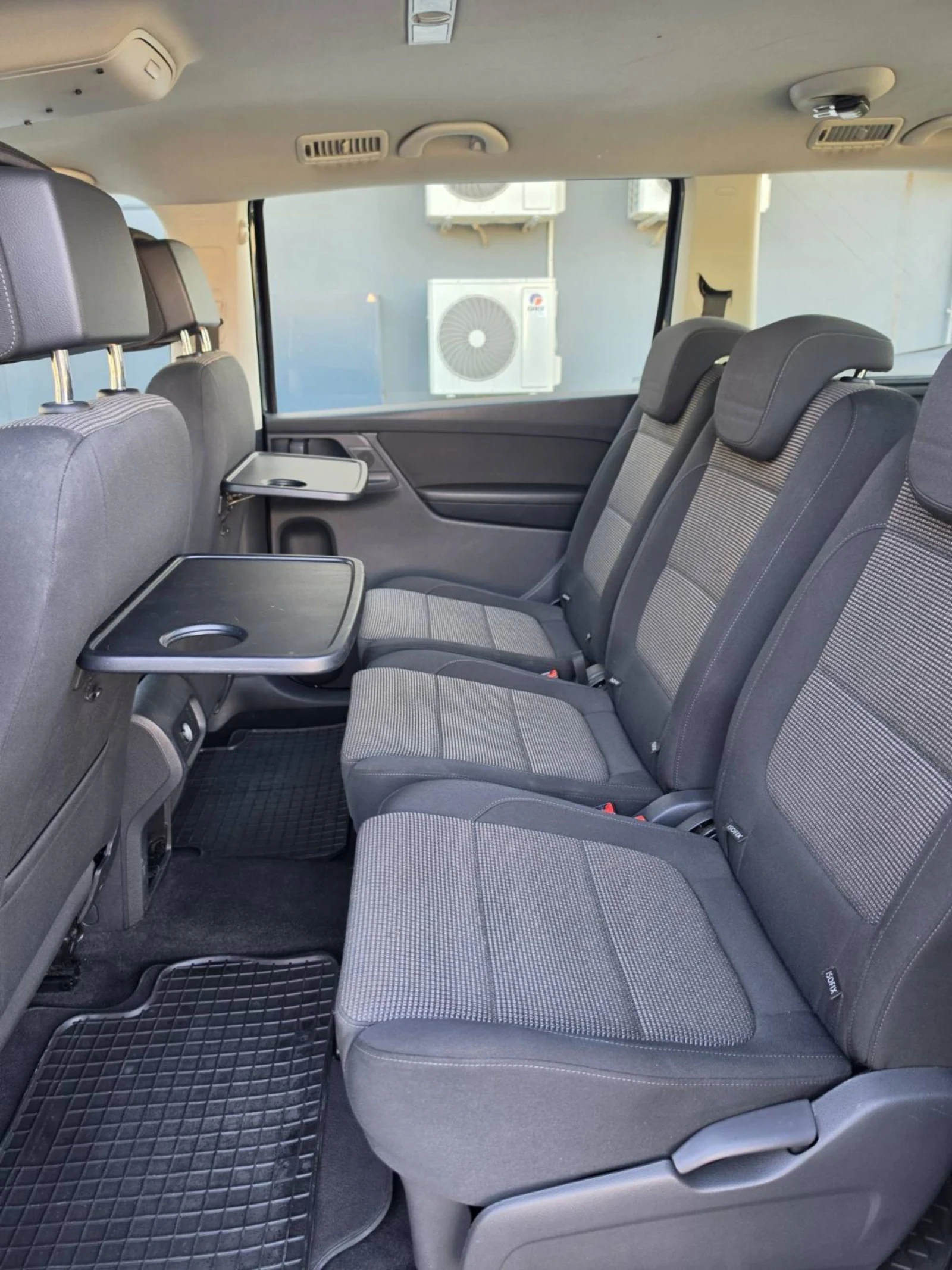 VW Sharan Lux, Navi, 7 mesta, снимка 14 - Автомобили и джипове - 54000617