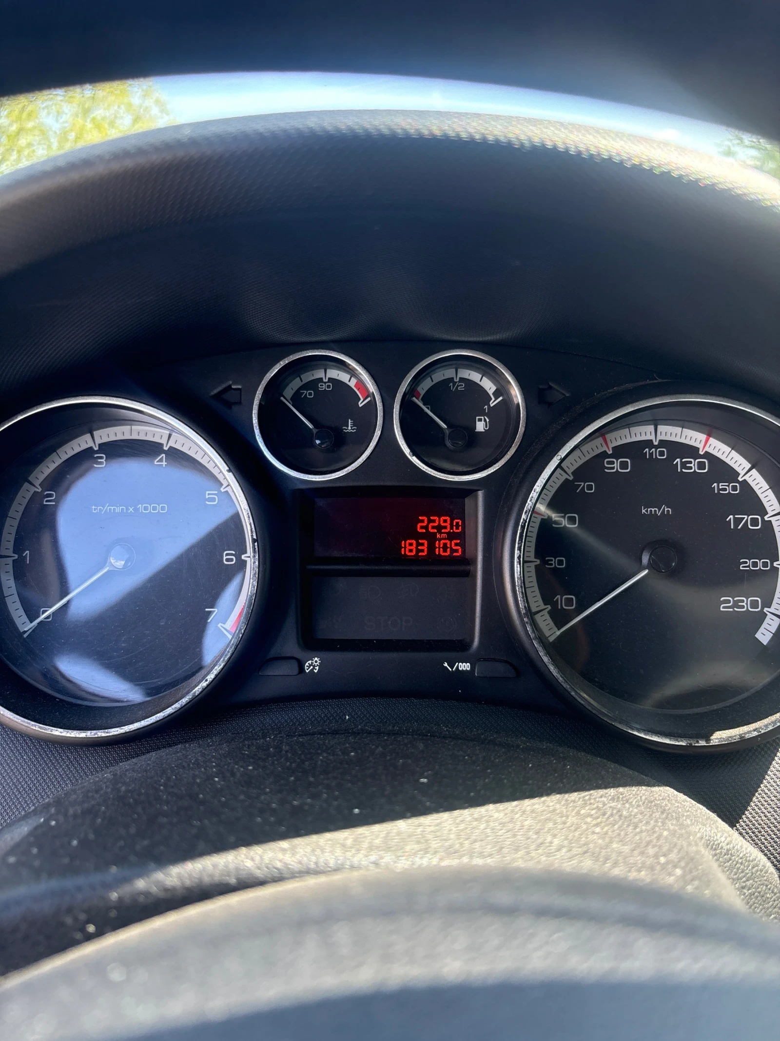 Peugeot 308, снимка 8 - Автомобили и джипове - 54311651