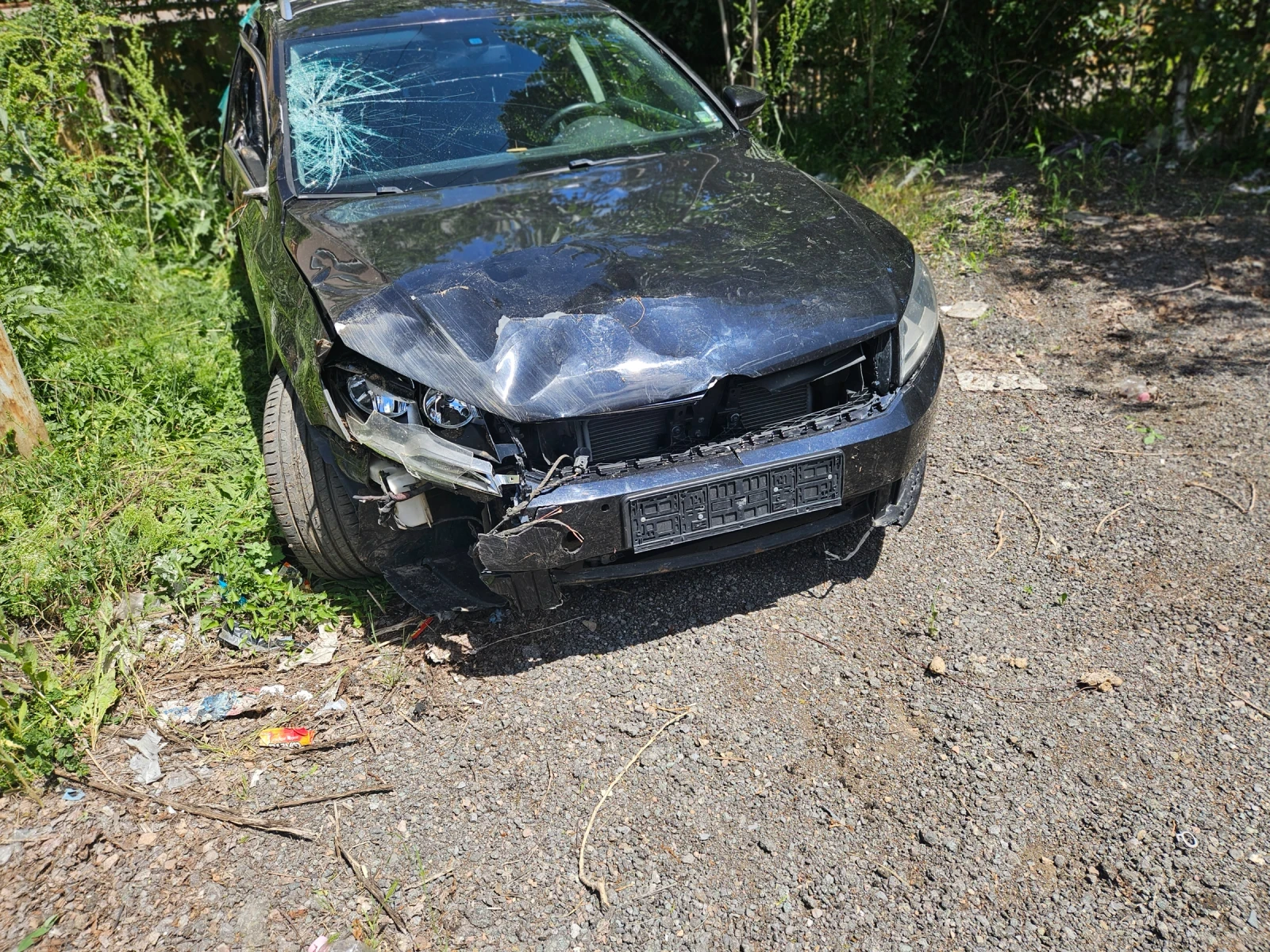 VW Passat, снимка 4 - Автомобили и джипове - 54860577