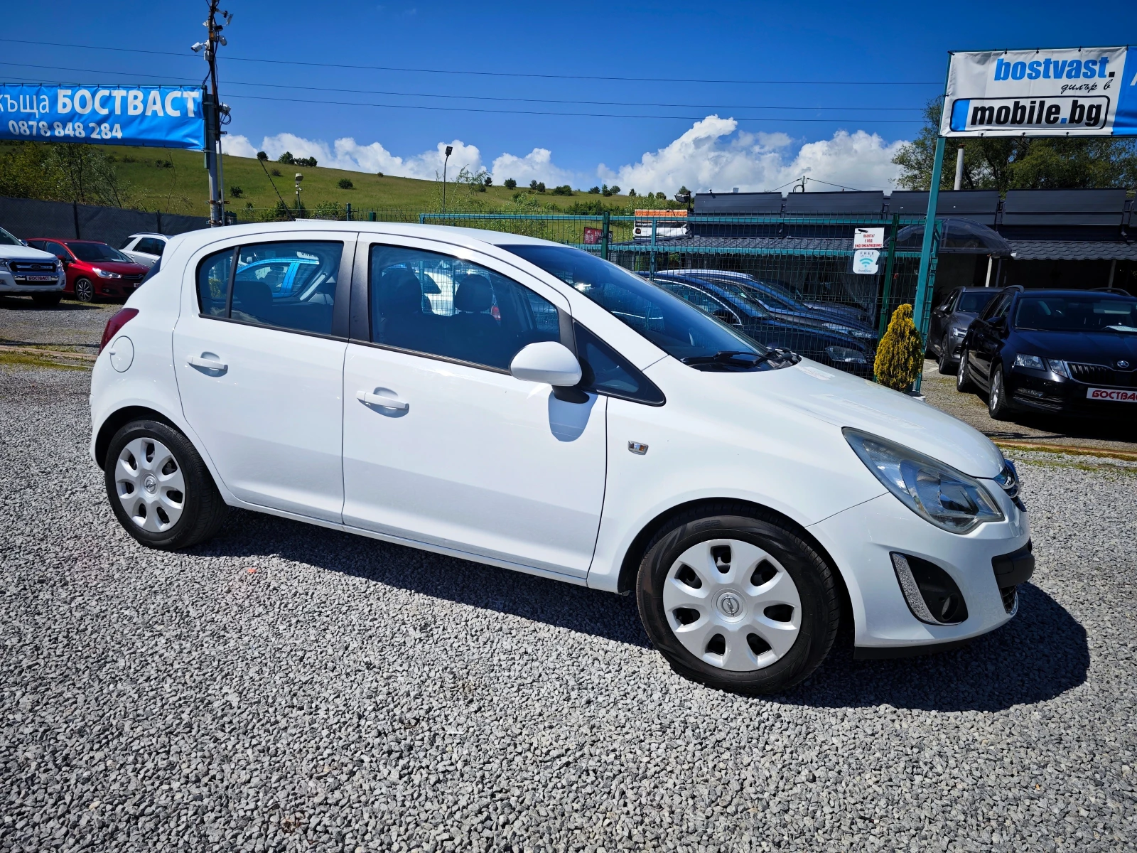 Opel Corsa 1.2 Gaz injekcion, снимка 6 - Автомобили и джипове - 54798680