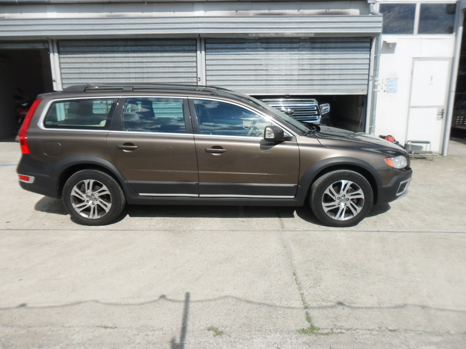 Volvo Xc70 2, 4D-4X4-ТОП СЪСТОЯНИЕ ITALY, снимка 4 - Автомобили и джипове - 54972184