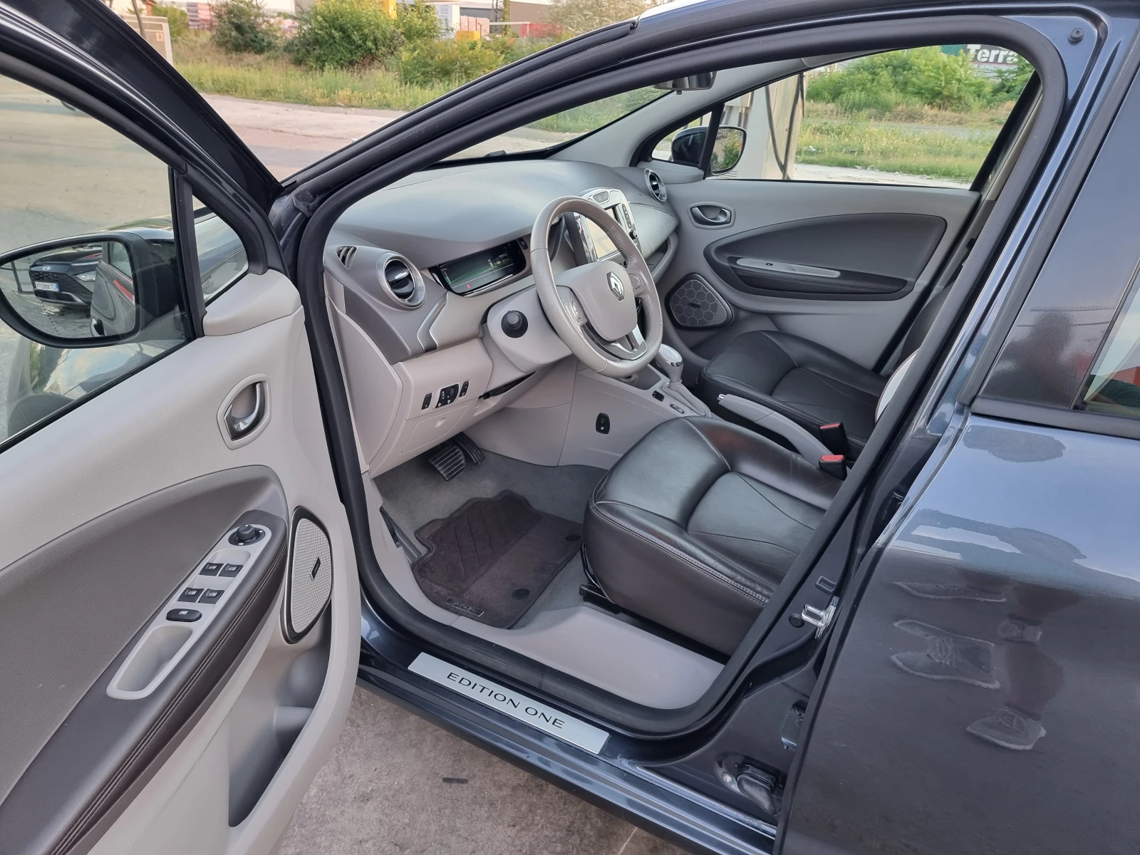 Renault Zoe EDITION ONE 41KW, снимка 10 - Автомобили и джипове - 55039976