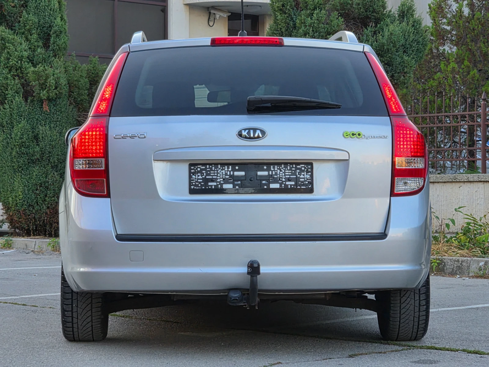 Kia Ceed 1.4i 90hp* NAVI * EURO 4 * КЛИМАТИК * ЛИЗИНГ * , снимка 6 - Автомобили и джипове - 55729615