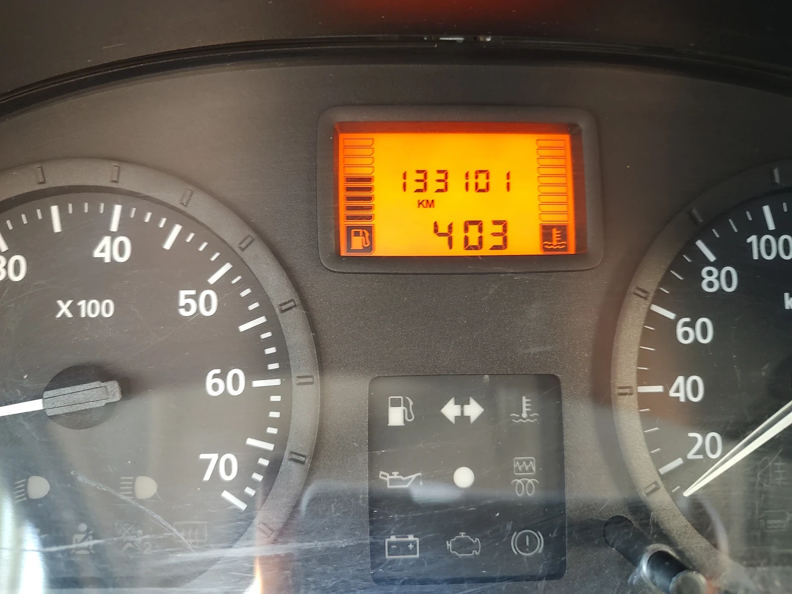 Dacia Logan 1.4 MPI, снимка 12 - Автомобили и джипове - 56165294