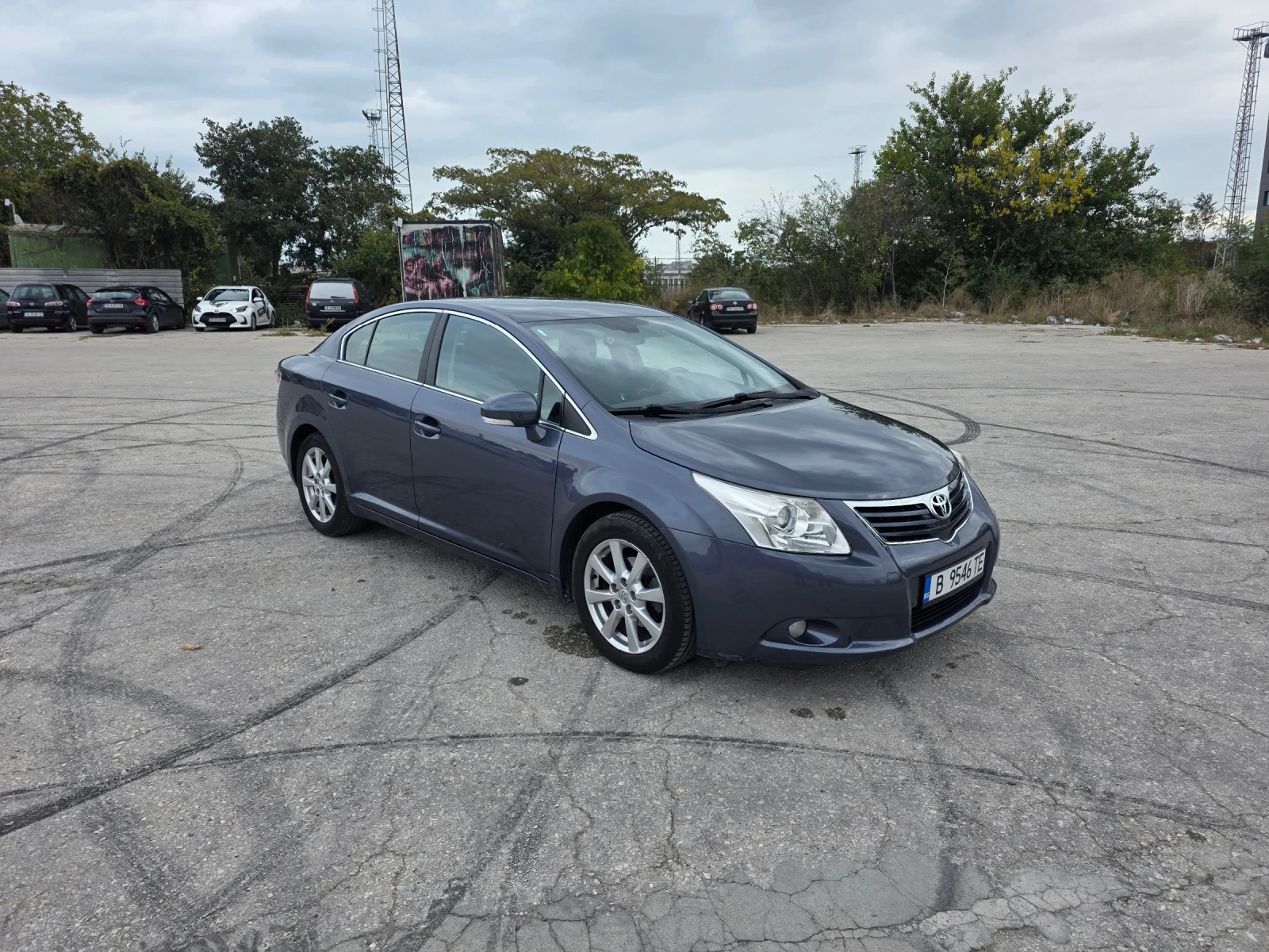 Toyota Avensis, снимка 2 - Автомобили и джипове - 56556769