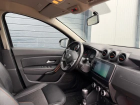Dacia Duster 1.0 Tci LPG 2022 Extreme , снимка 10