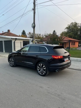 VW Touareg R-LINE 4.0TDI V8 4MOTION, снимка 2