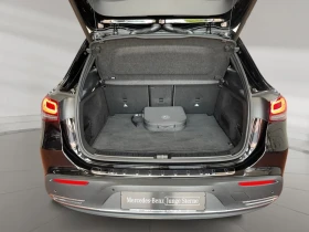 Mercedes-Benz EQA 300 4matic, снимка 15