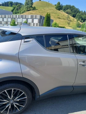 Toyota C-HR 1.8i-HYBRID/EXECUTIVE - 35000 лв. - 93996041 5
