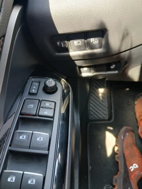 Toyota C-HR 1.8i-HYBRID/EXECUTIVE - 35000 лв. - 93996041 13