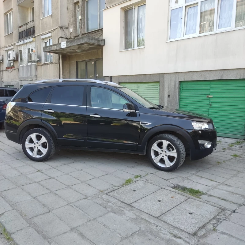 Chevrolet Captiva 2.2, снимка 3 - Автомобили и джипове - 49453809