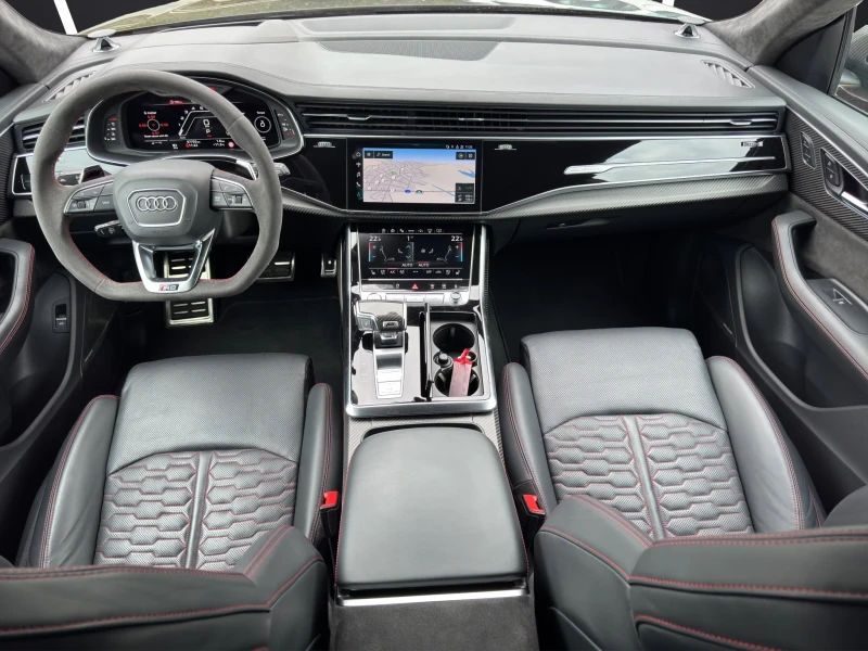 Audi RSQ8 ABT* CERAMIC* CARBON* B&O 3D* 360 CAM* DISTR* PANO, снимка 14 - Автомобили и джипове - 52036130