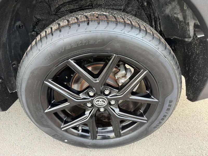 Toyota Rav4 HYBRID 68000, снимка 16 - Автомобили и джипове - 52394756