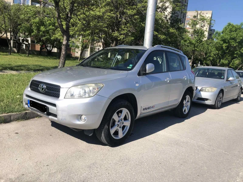 Toyota Rav4, снимка 6 - Автомобили и джипове - 52689242