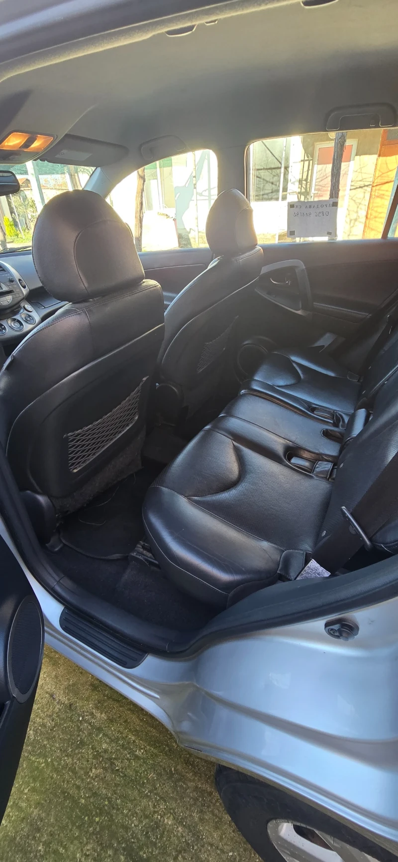 Toyota Rav4, снимка 8 - Автомобили и джипове - 52708518