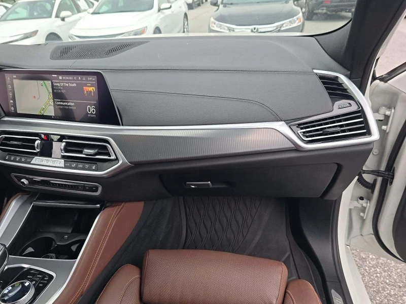 BMW X6 XDRIVE40I M SPORT| HuD| HARMAN| ЩОРИ| FULL, снимка 8 - Автомобили и джипове - 53035167