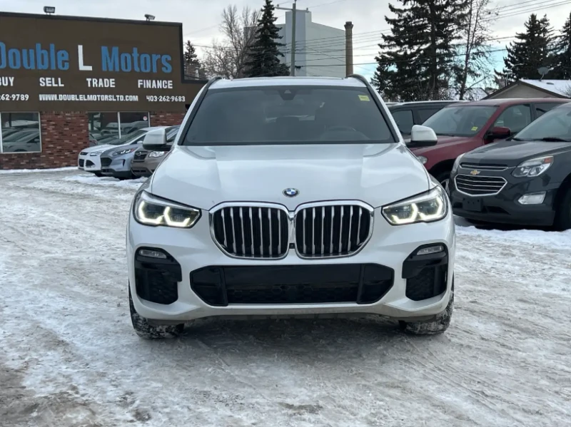 BMW X5 xDrive40i M-PACK/HARMAN KARDON/KEYLESS/PANO, снимка 2 - Автомобили и джипове - 53057902