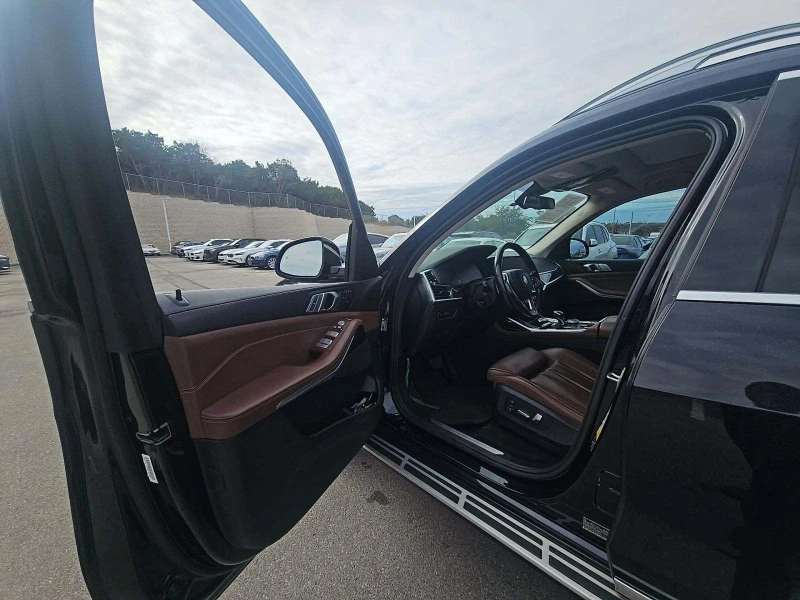 BMW X7, снимка 8 - Автомобили и джипове - 53101062