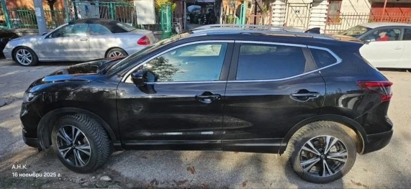 Nissan Qashqai, снимка 3 - Автомобили и джипове - 53137706