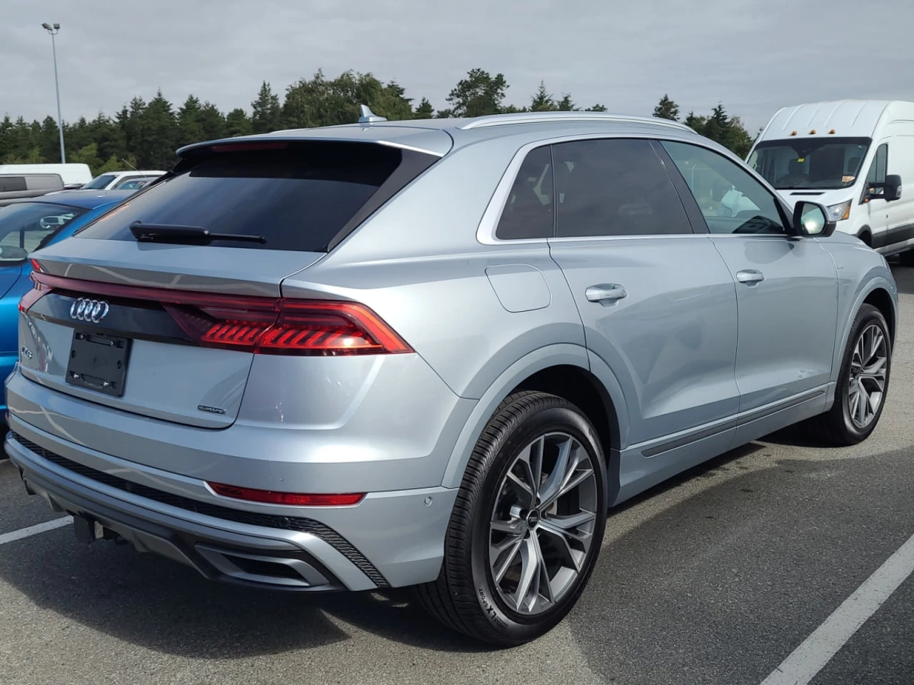 Audi Q8 * CARFAX * АВТО КРЕДИТ * ЦЕНА ДО БГ! - изображение 4